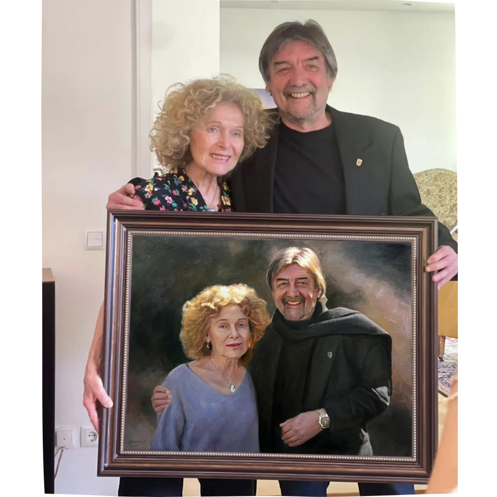 Hand-Painted Custom Oil Portrait – Horizontal Canvas