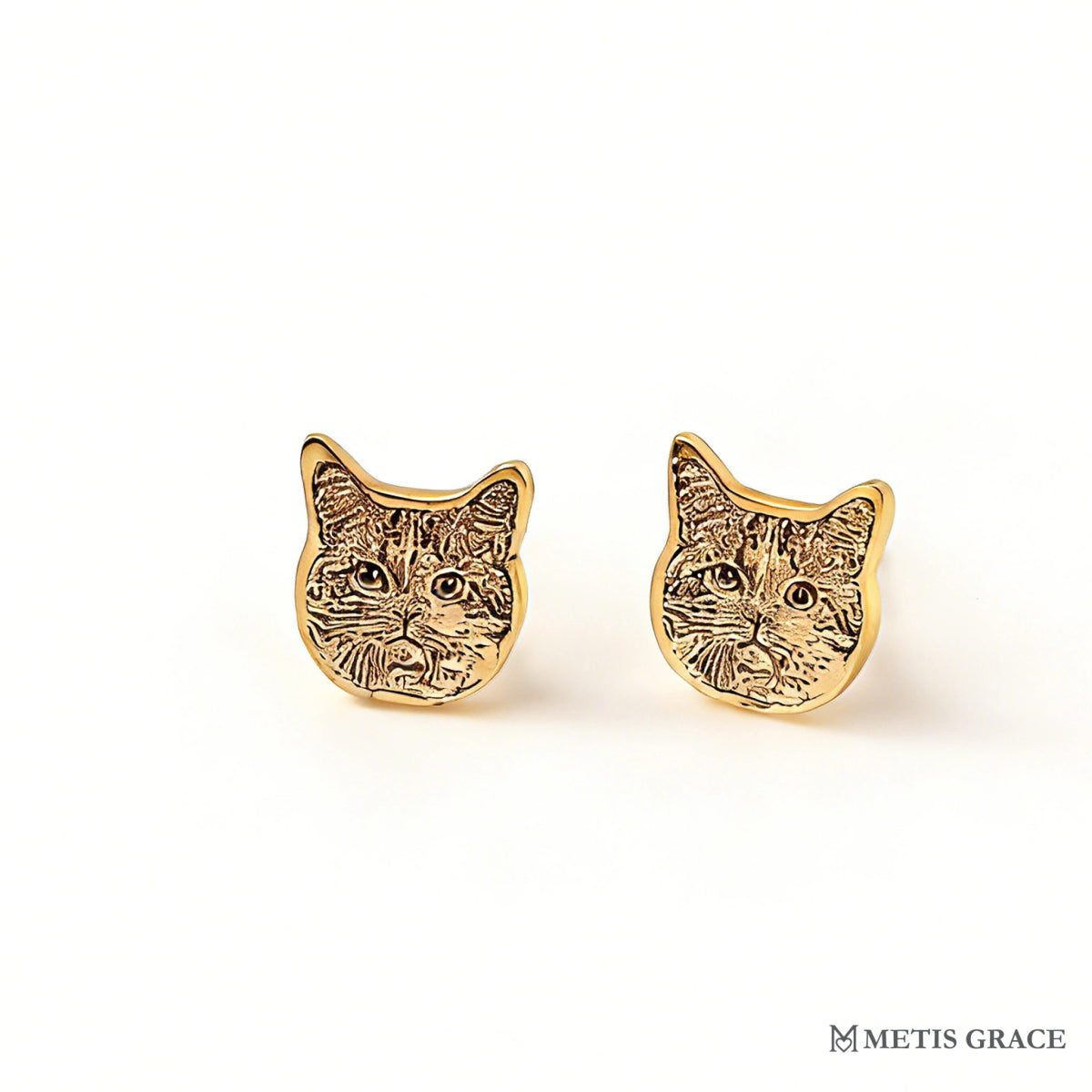 Custom Pet Portrait Outline Stud Earrings - Metis Grace
