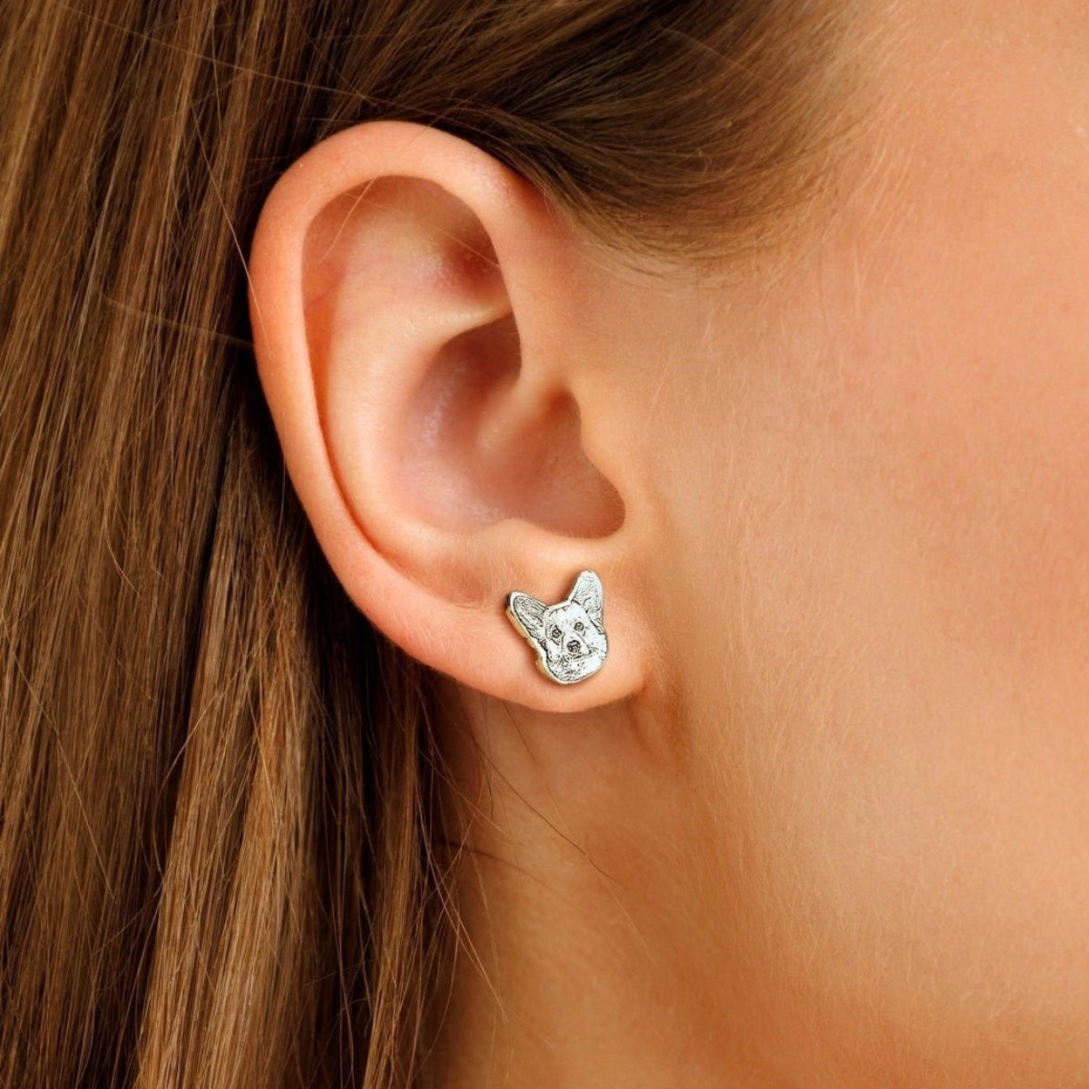 Custom Pet Portrait Outline Stud Earrings - Metis Grace