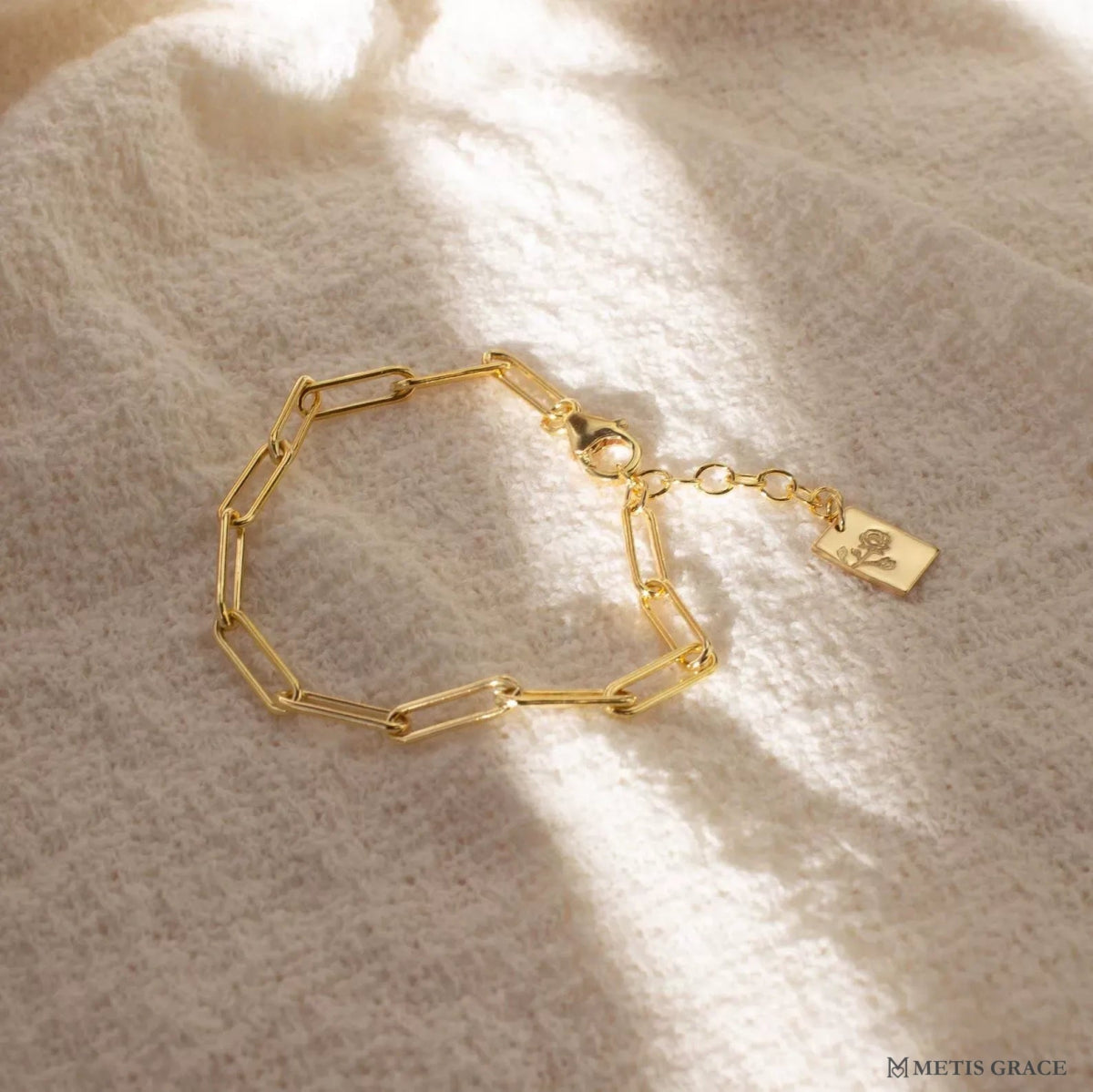 Custom S925 Silver Paperclip Birth Flower Bracelet - Metis Grace