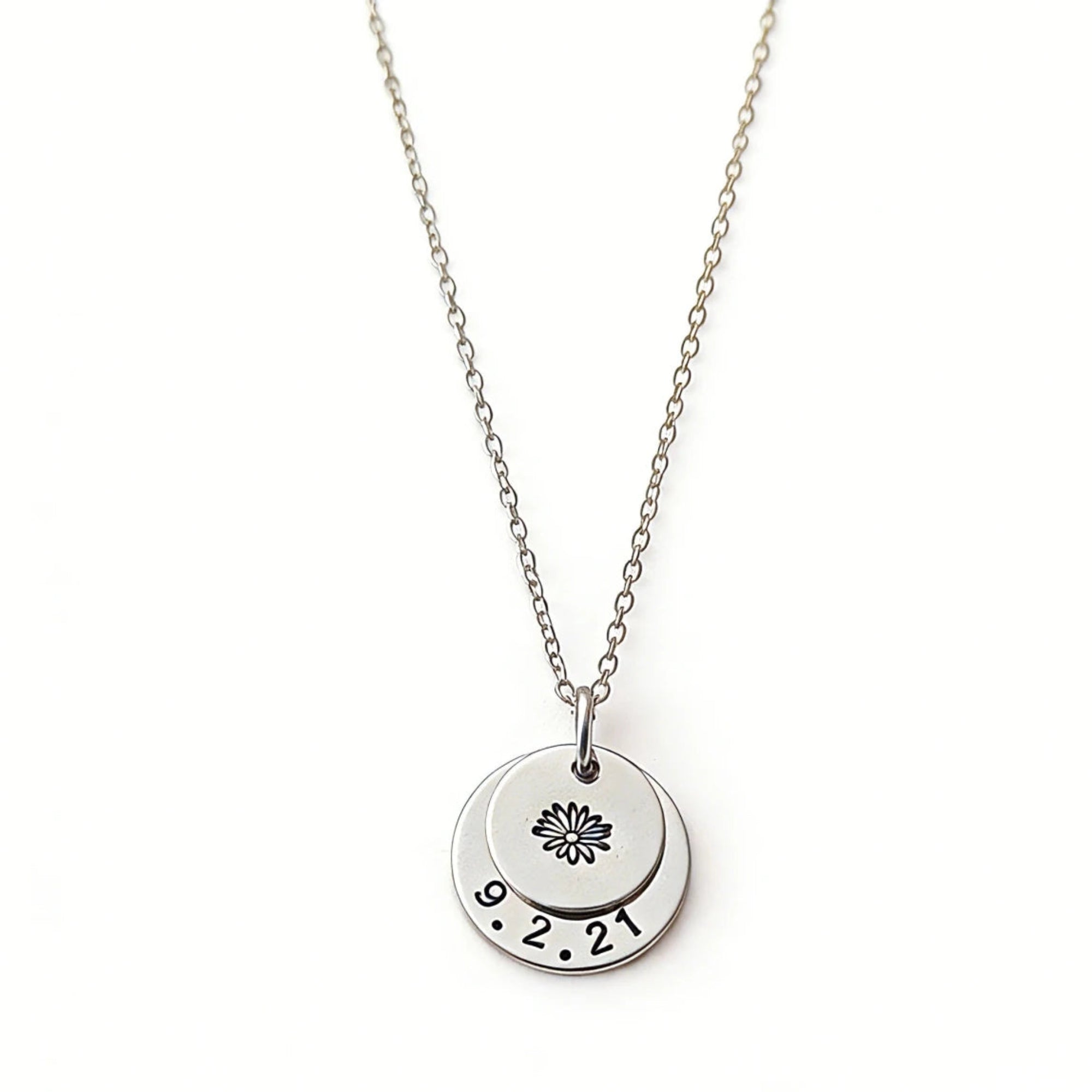 S925 Birth Flower Disc Necklace - Custom Engraved - Metis Grace